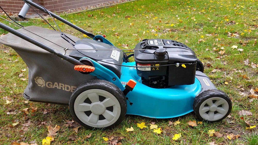 Kosiarka spalinowa z napędem GARDENA Briggs Stratton