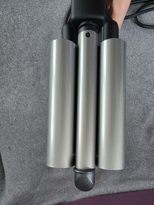 Modelador triplo para caracóis Babyliss Pro