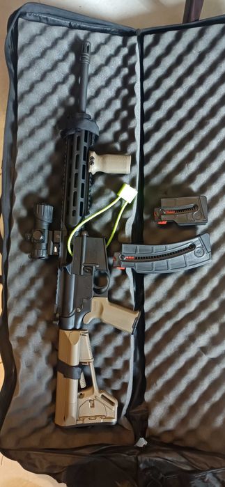 (Reservada) S&W MP15-22 com Red Dot S&W 1-4 Moa