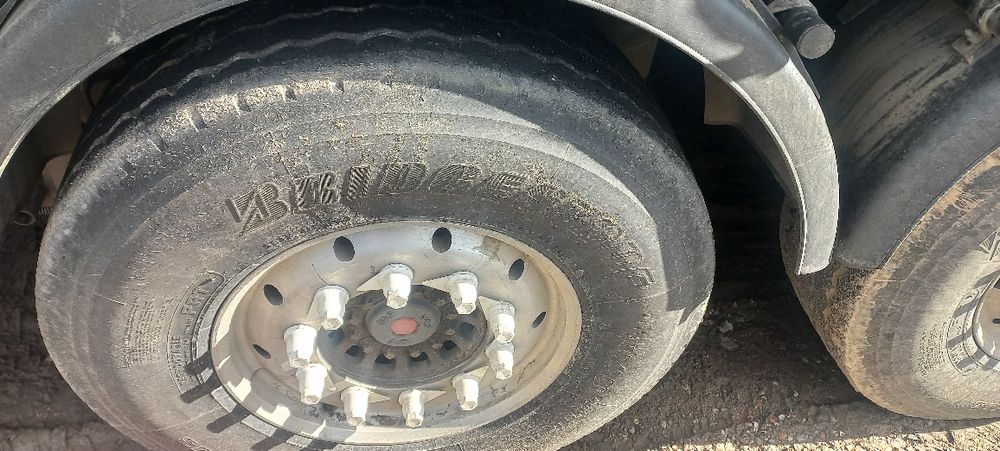 Продам напівпричіп зерновоз