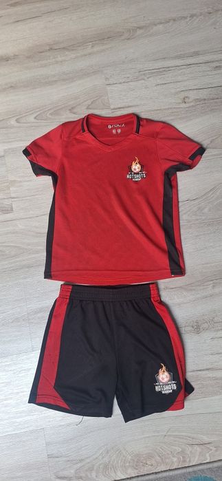 Strój sportowy dla chłopca