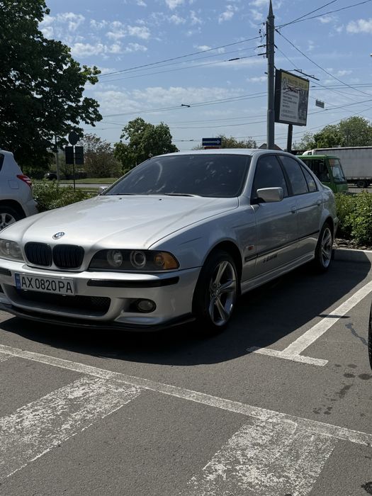 Продам бмв е39 2001год