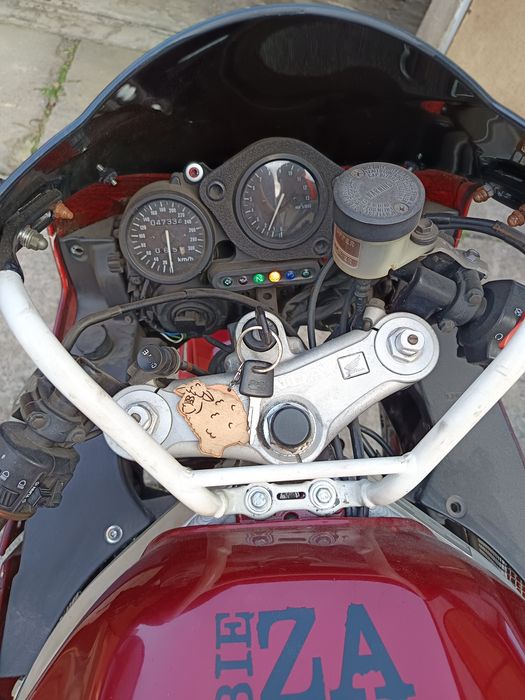Honda cbr 900 RR