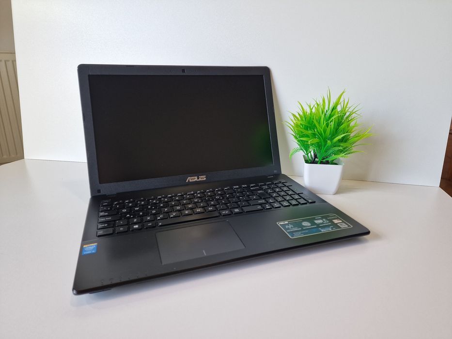 Laptop ASUS ~ Intel Core i5 i7 ~ SSD 256GB ~ 8GB ram ~ GWARANCJA