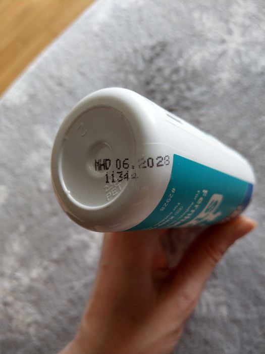 Sprzedam spray Trixie Stop odstraszająco-ochronny dla psów i kotów.