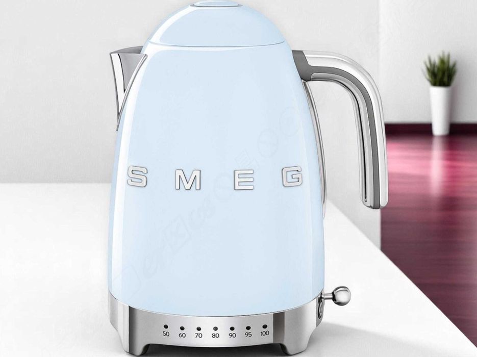 SMEG / СМЕГ Електрочайник KLF04PBEU, 1.7 л, ретро, блакитний
