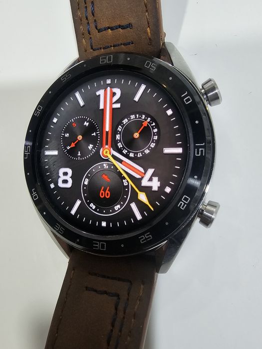 Huawei gt classic smartwatch