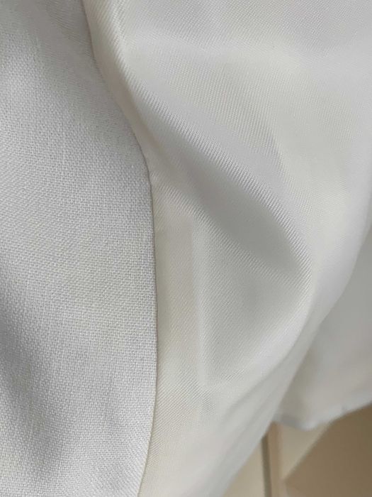 Zara - lniana marynarka w kolorze białym