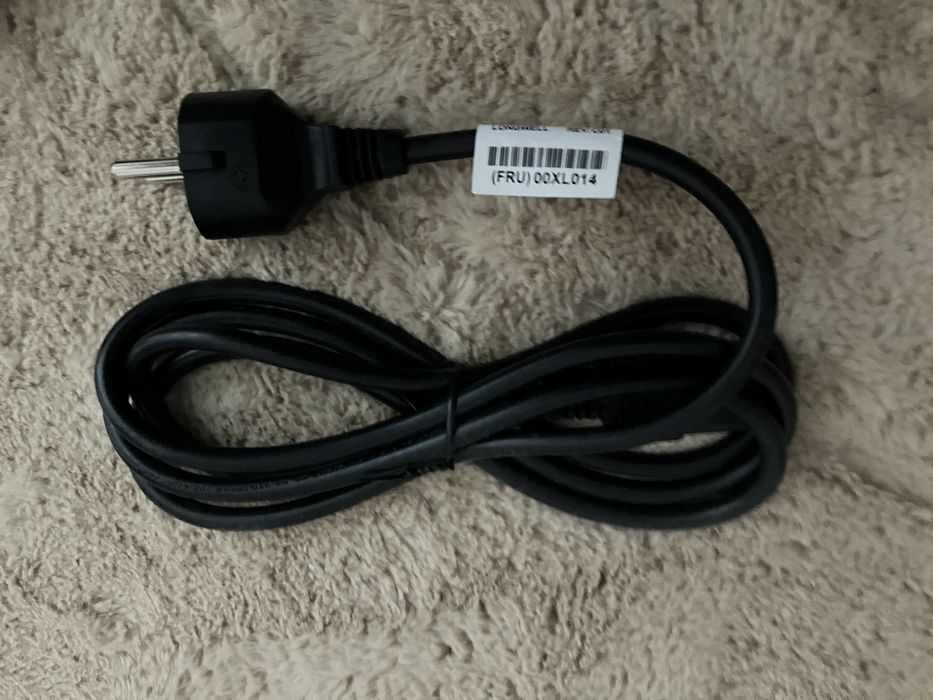 Stacja dokujaca i zasilacz lenovo