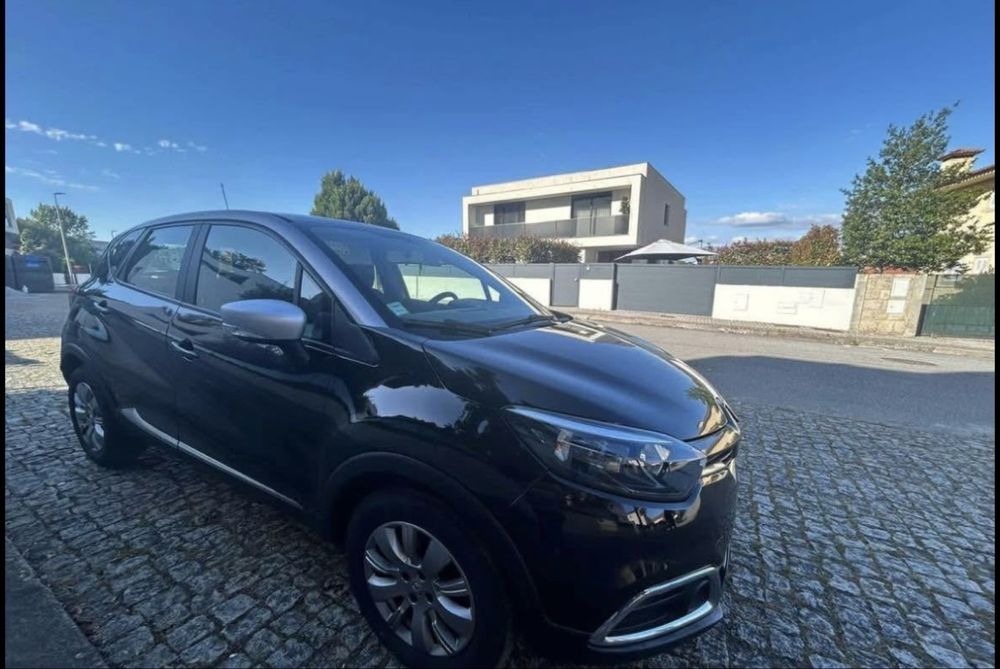 Renault Captur 1.5 DCi, impecável