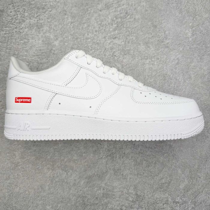 Buty Nike Air Force 1 Low Supreme Białe R.44