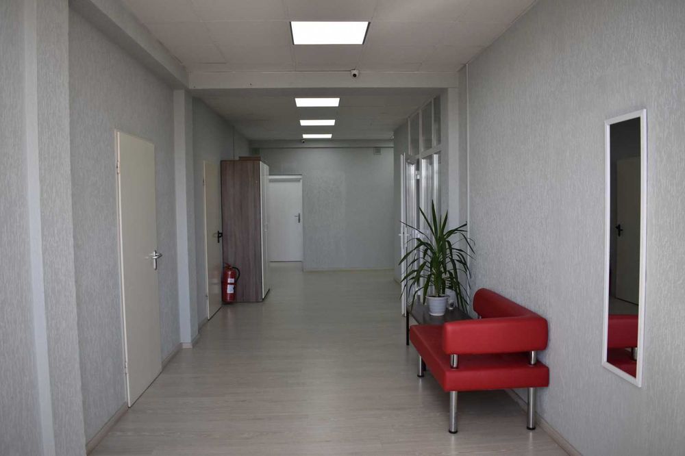 Продаж комерційної нерухомості 1200м2 Берестейська БЕЗ КОМІСІЇ