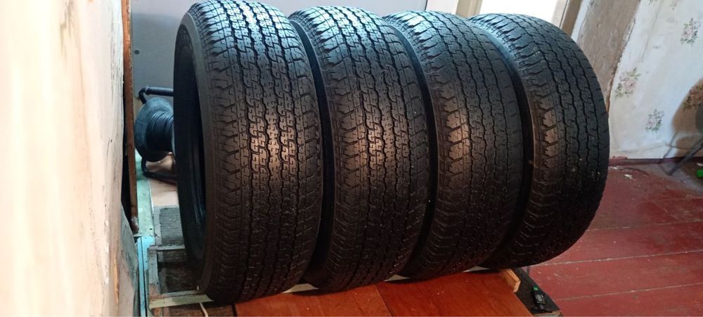 265/65.R17 комплект bridgestone