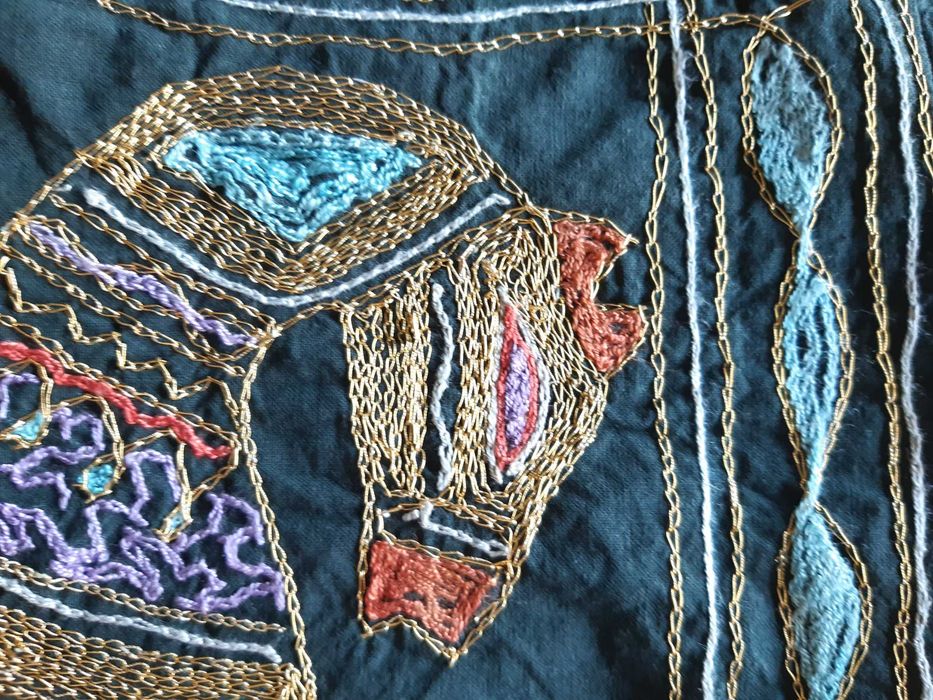 carteira/mochila preta de pano bordada