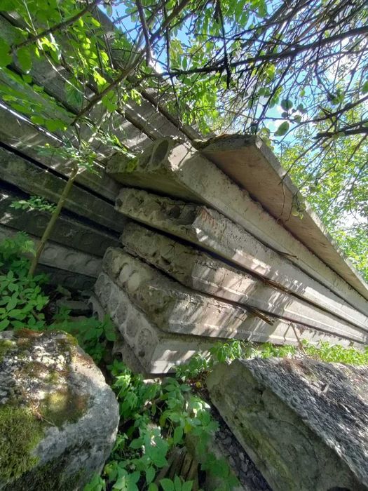 Плити перекриття ПК пустотка, ребриста, П-образна. Стінова плита