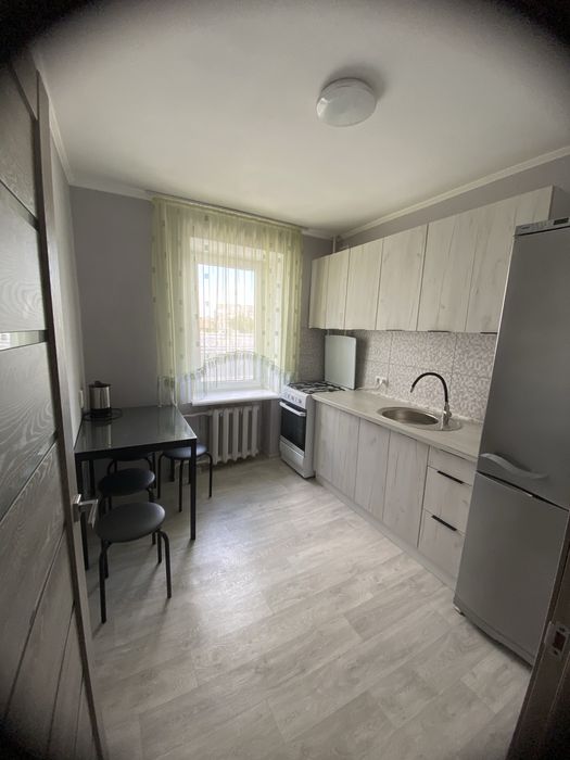 Квартира 1 кімнатна подобово