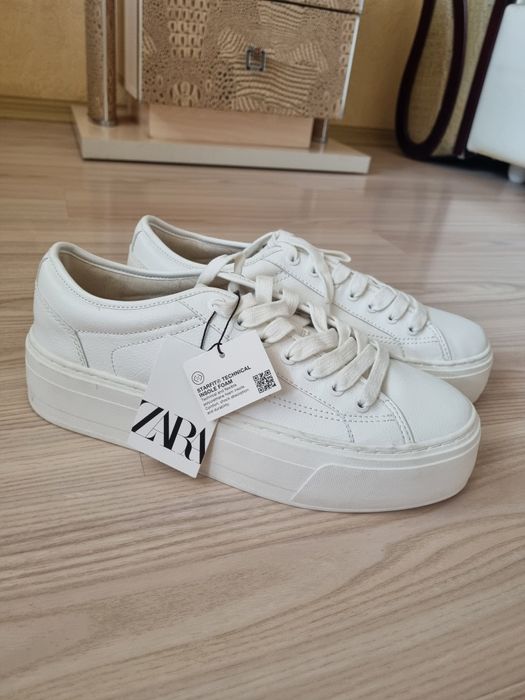 Кеди жіночі Zara, 41 розмір, нові.