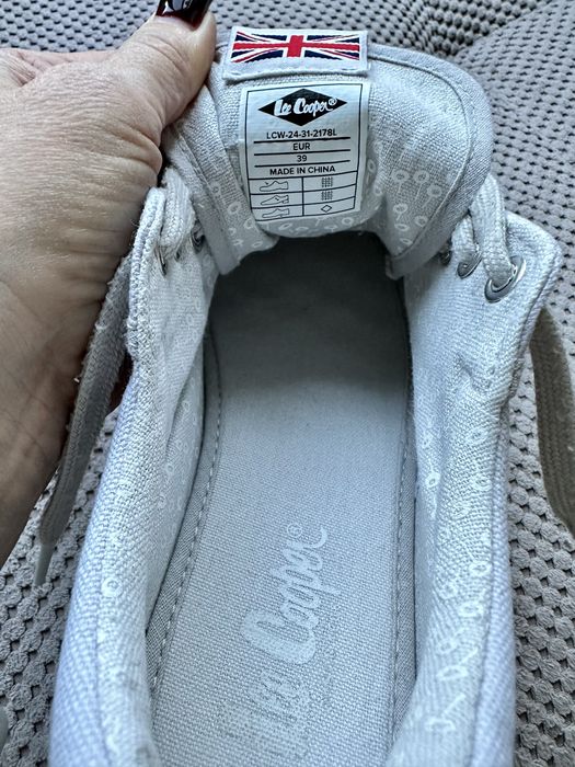Кеди жіночі Lee Cooper