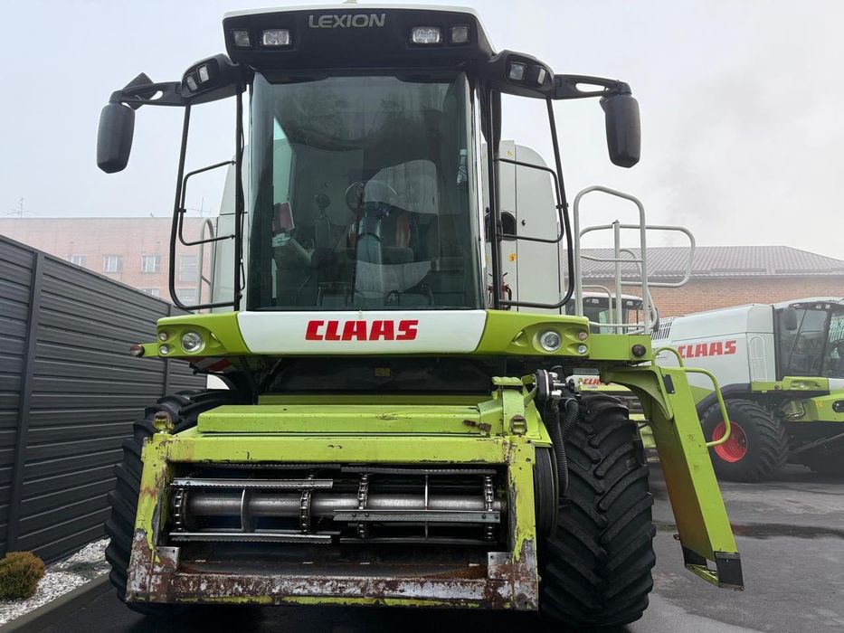 CLAAS Lexion 580 2008 р.в.+жатка V900 зернозбиральний комбайн