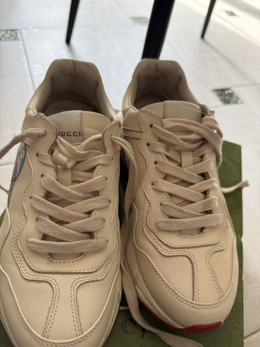 Продам кросівки Gucci