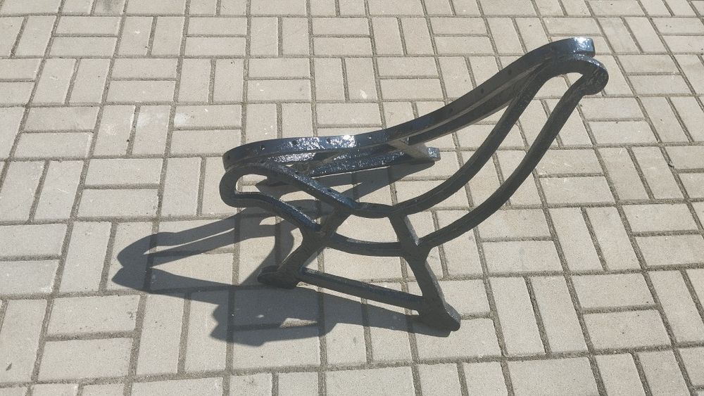 Nogi żeliwne ławka