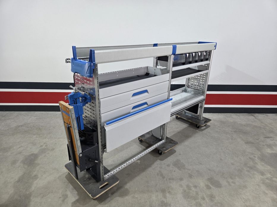 Zabudowa busa serwisowa warsztatowa Trafic VIVARO PRIMASTAR TRANSIT CUSTOM SCUDO