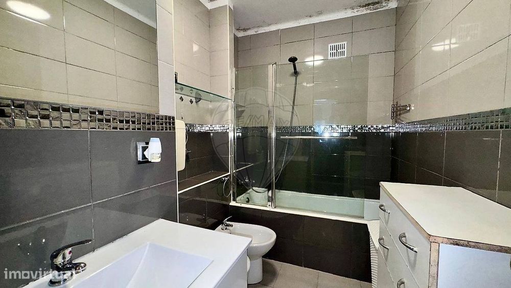 Apartamento T4 para venda