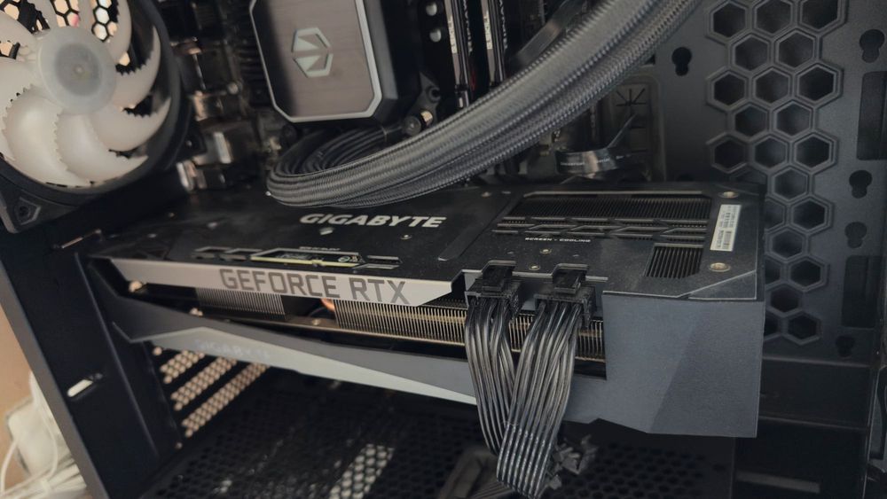 Karta graficzna GIGABYTE RTX 3070TI Gaming OC
