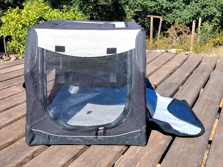 Transportadora dobrável para animais