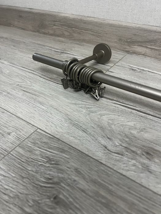 Карниз металевий (колір срібло)