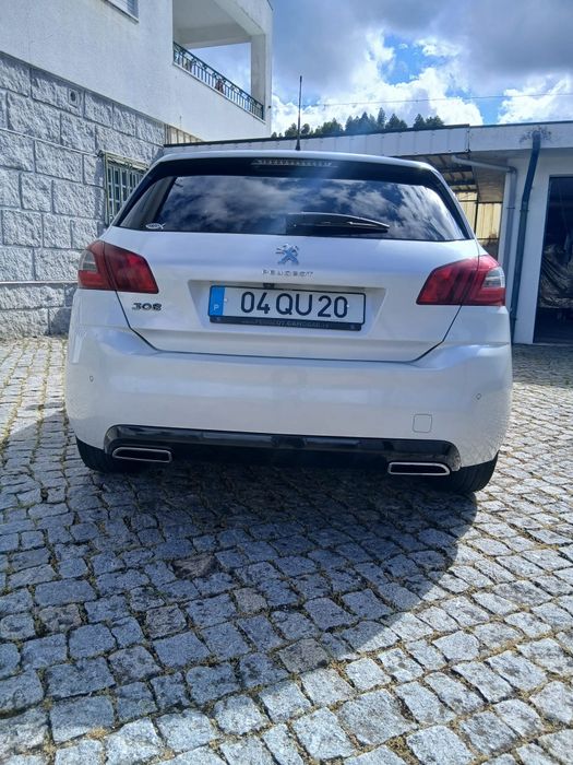 Peugeot 308 poucos km