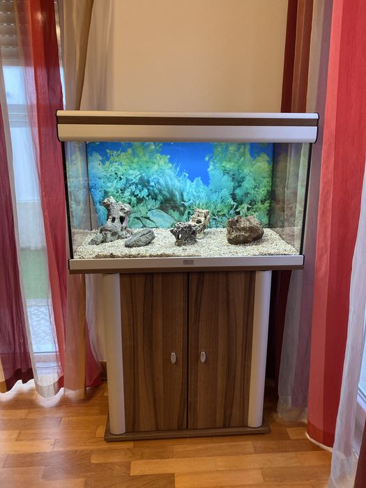 Aquário Aquatlantis 120Lts com  móvel e acessórios