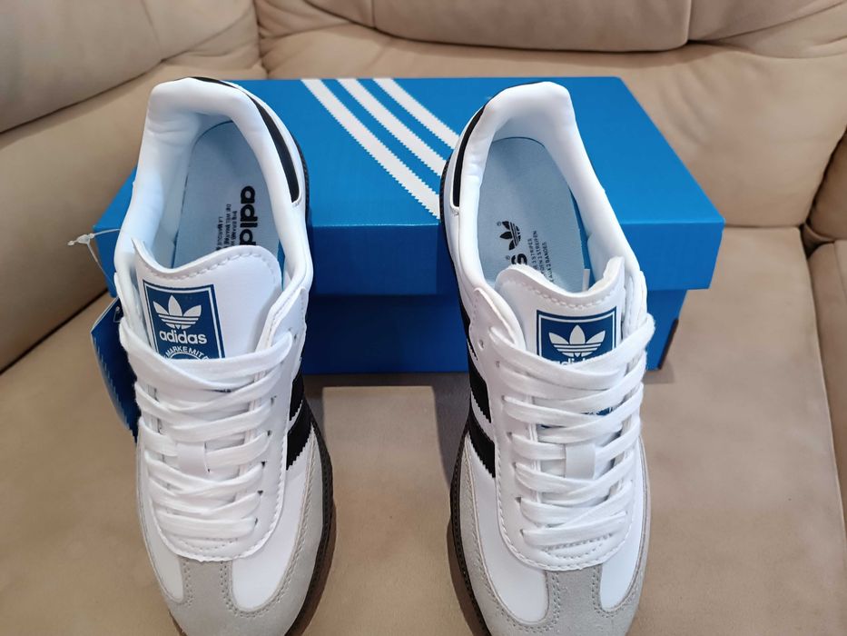 Жіночі кросівки Adidas Samba