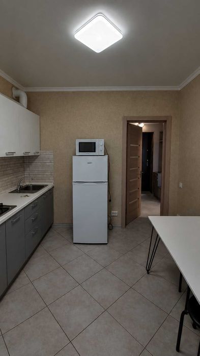 ЖК Новосілки, Озерна 4а, оренда 1к квартири, є газ, 4 поверх!