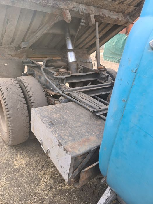 Продаю Зіл самоскид дизель ...