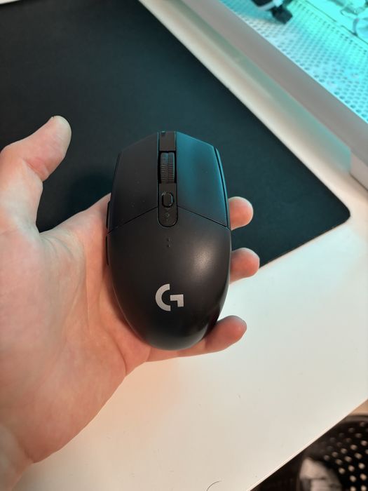 Мишка logitech g305