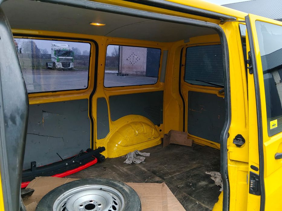 Volkswagen Transporter T5 2.0tdi 2012r