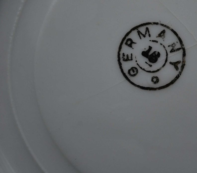 Prato Decorativo de Porcelana Antigo (Germany)