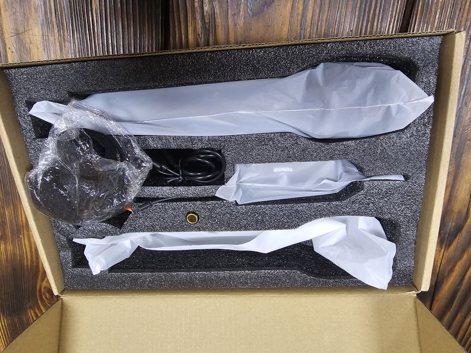 Радио микрофон UHF Tonor TW-820, TW-450, TW-520