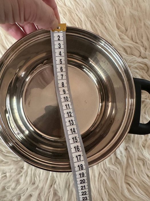 Кастрюля Livarno