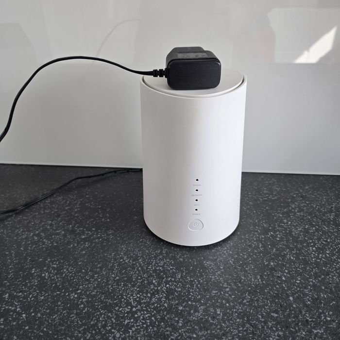 Router Alcatel wejście na kartę sim.