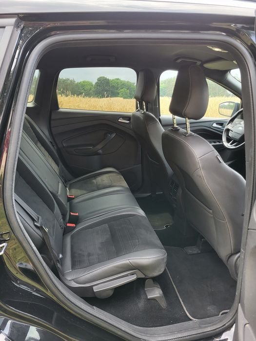 Ford Kuga 2.0 TDCi 4x4 ST-Line
