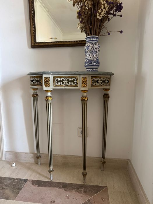 Mesa Decorativa de parede