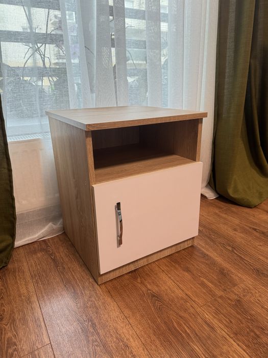 Тумбочки для спальні