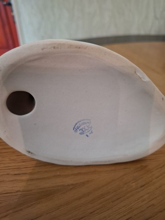 Фарфоровая статуэтка