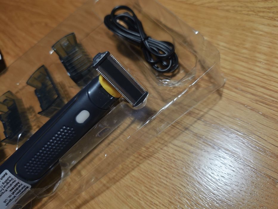 Trymer do przystrzyżenia  brody.