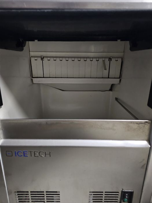 Maquina de cubos de gelo64284983331587121