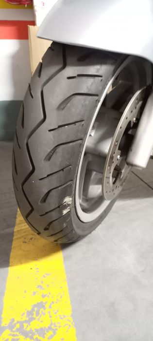 Piaggio X8 200 com 20.000km