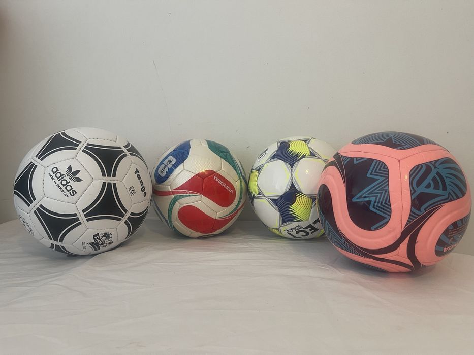 4 footballs in offer