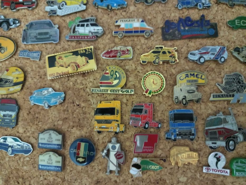 Pins de automóveis